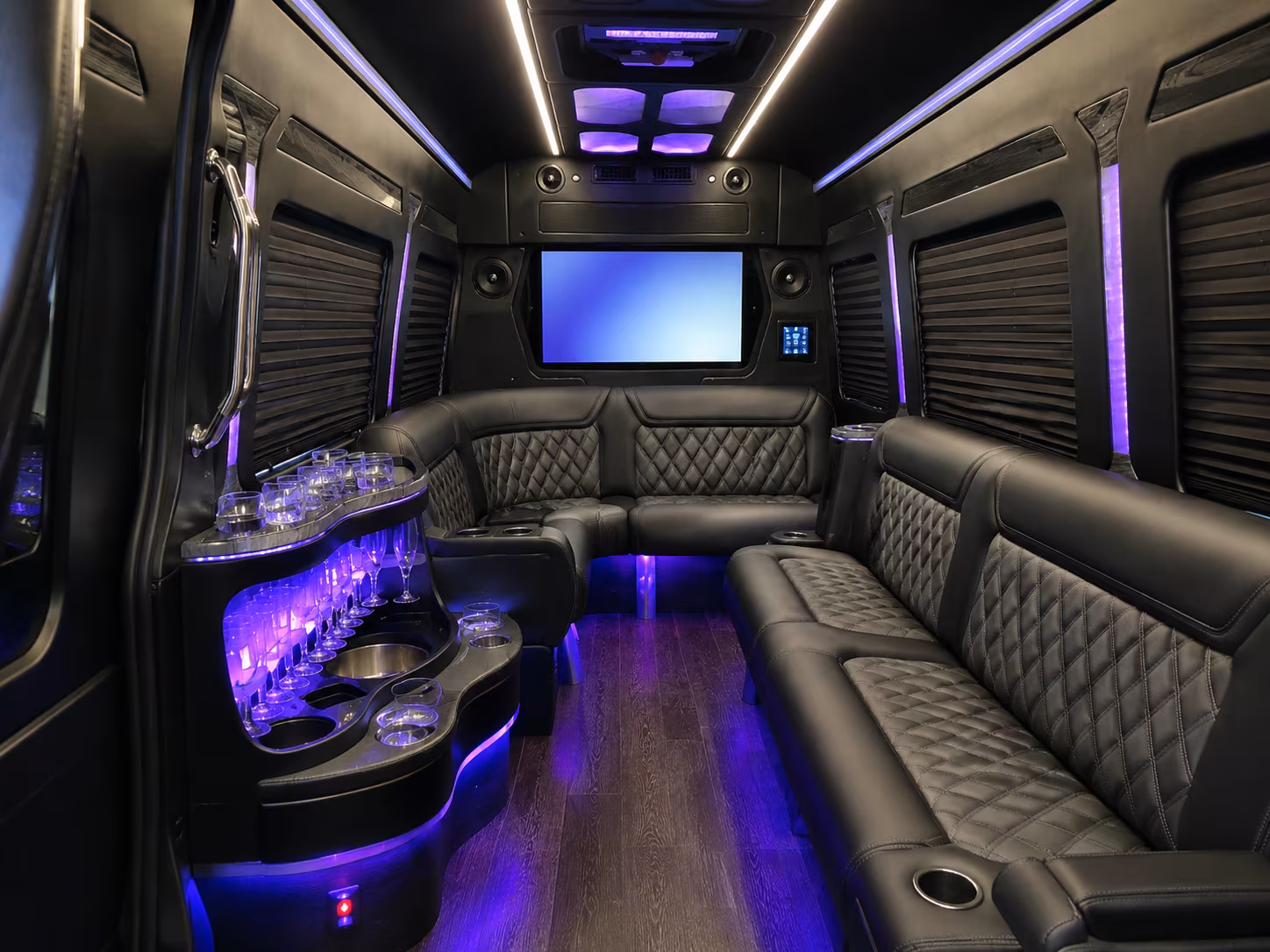 corporate shuttles to sea for team travel and client pickups