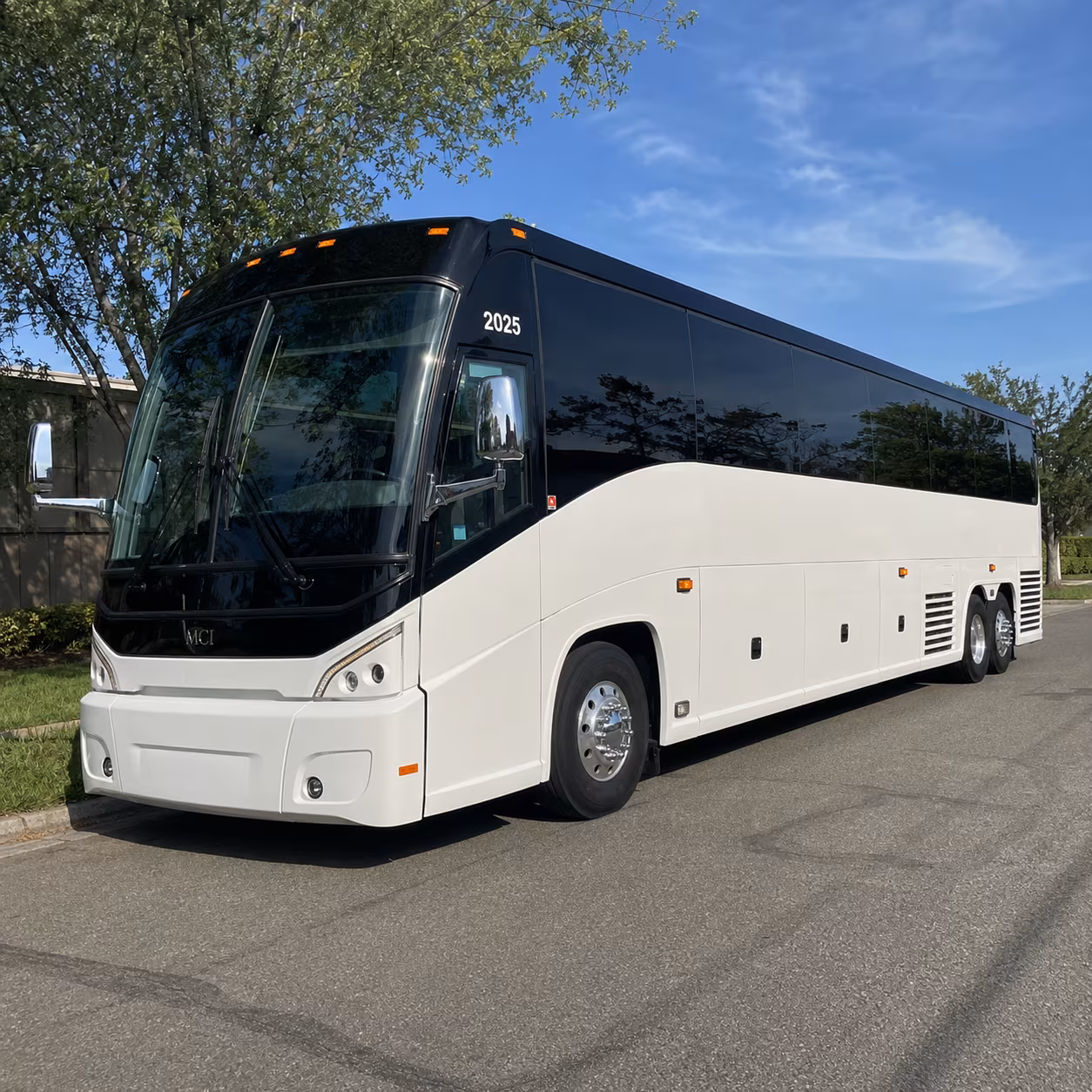 shuttle your team between federal way and the federal way link stations